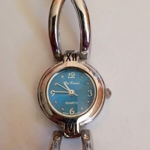 Da Vanci Silver Blue Round Quartz Analog Women's Watch Metal Bracelet